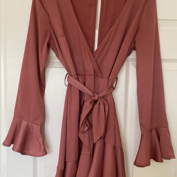 Semi-formal Wrap Dress - Picture 2 of 4